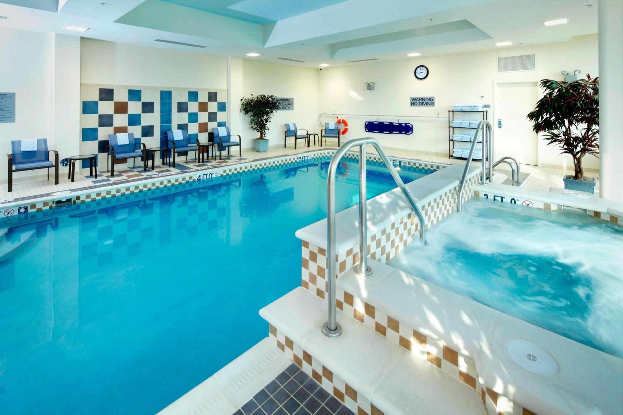 Courtyard By Marriott Pittsburgh Washington Meadow Lands Hotel Екстериор снимка