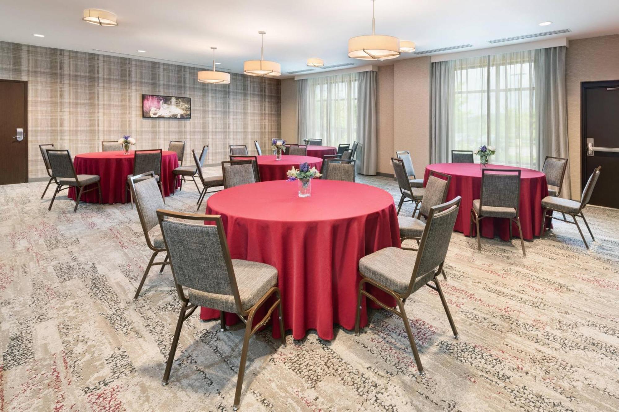 Courtyard By Marriott Pittsburgh Washington Meadow Lands Hotel Екстериор снимка