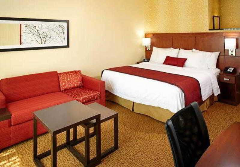 Courtyard By Marriott Pittsburgh Washington Meadow Lands Hotel Екстериор снимка