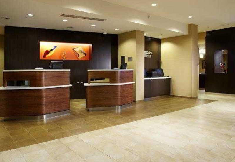 Courtyard By Marriott Pittsburgh Washington Meadow Lands Hotel Екстериор снимка